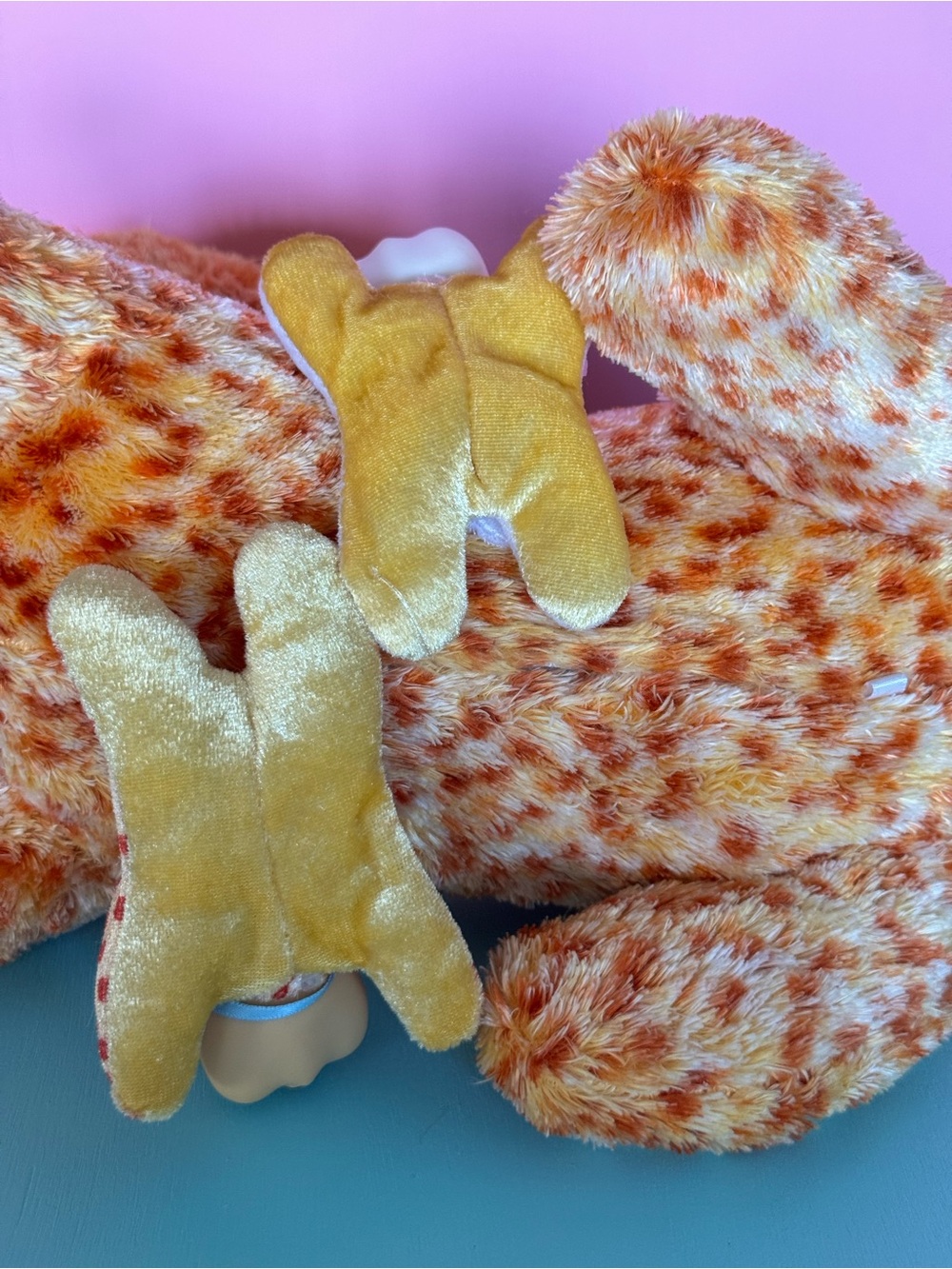 Kitty Surprise Autumn Orange Speckled Plush Cat with 2 kittens - Picture 14 of 14